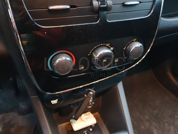 Renault Clio · Ano 2014