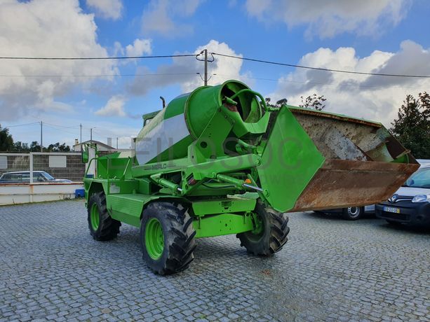 Autobetoneira Merlo DBM 2000