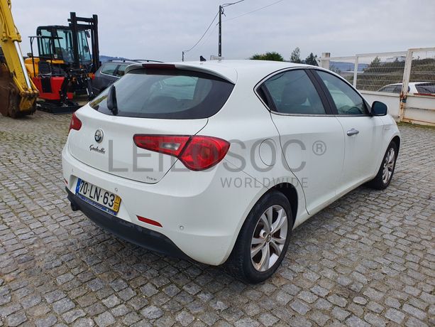 Alfa Romeu Giulietta · Ano 2011