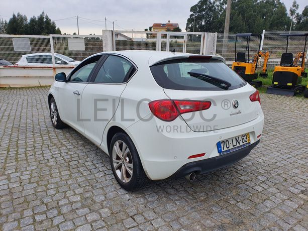 Alfa Romeu Giulietta · Ano 2011