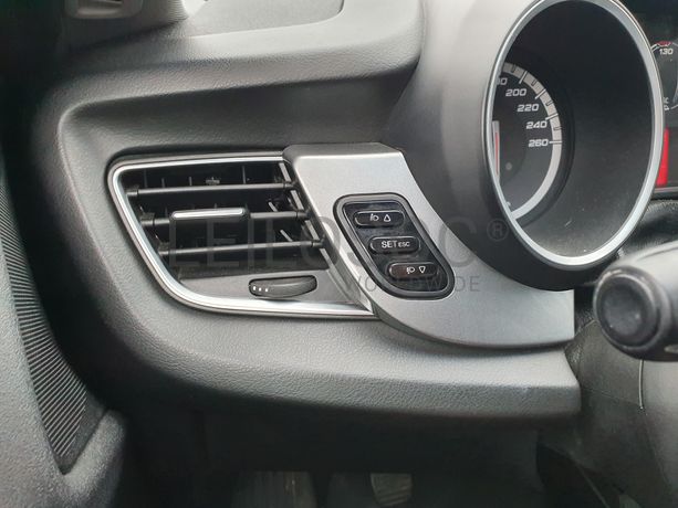 Alfa Romeu Giulietta · Ano 2011