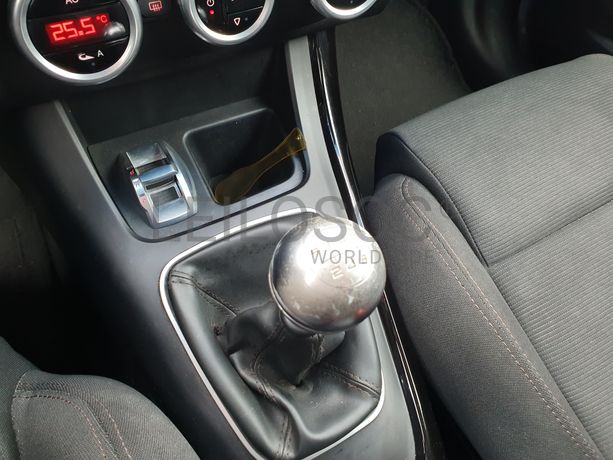 Alfa Romeu Giulietta · Ano 2011