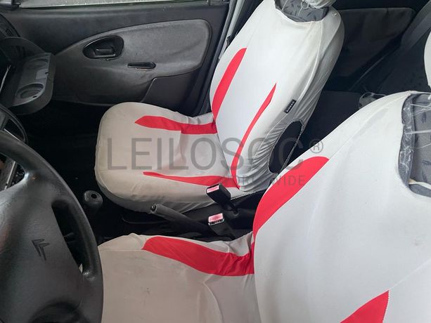 Citroën Saxo · Ano 2000