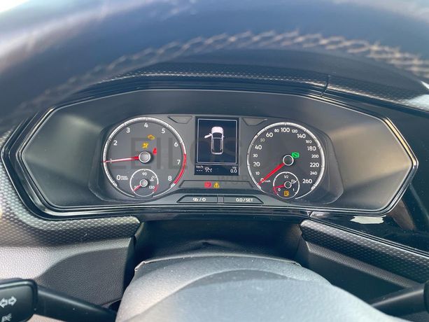 Volkswagen T-Cross 1.0 TSI · Ano 2020