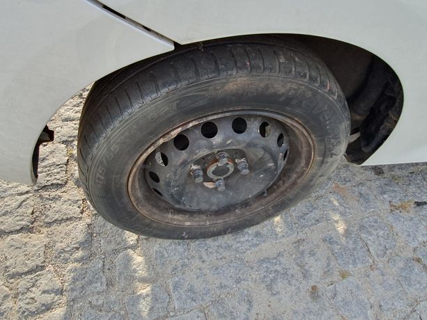 Renault Twingo · Ano 2011