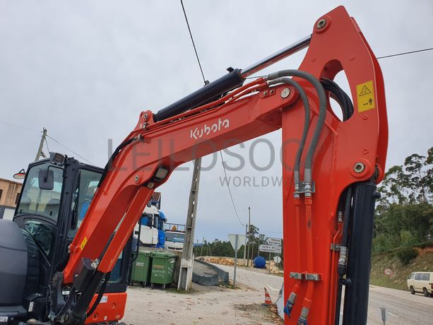 Mini Giratória Kubota KX060-5