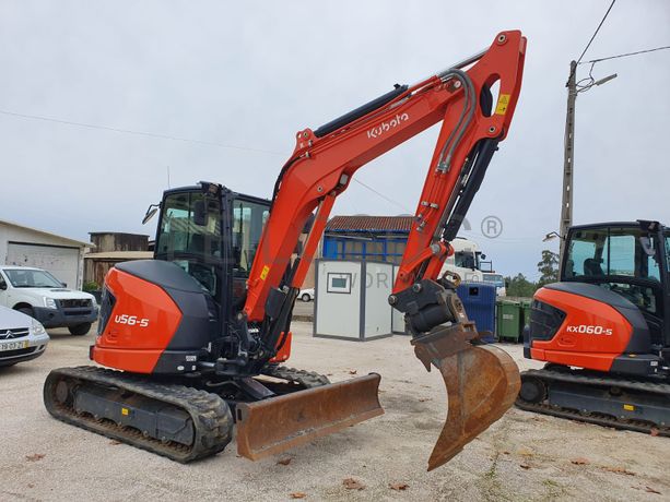 Mini Giratória Kubota U56-5