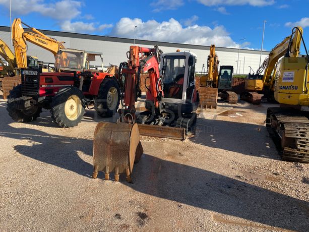 Mini Giratória Kubota KX 121