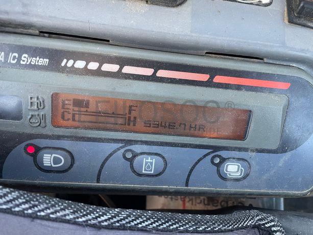 Mini Giratória Kubota KX 121