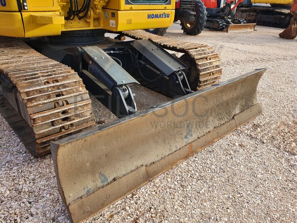 Giratória Komatsu PC138US-8