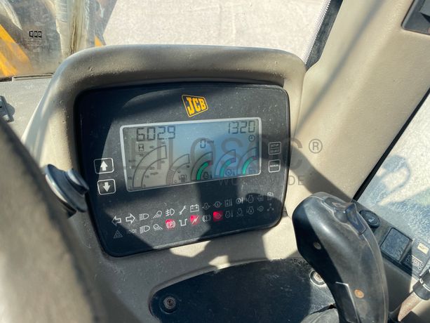 Pá Carregadora JCB 436