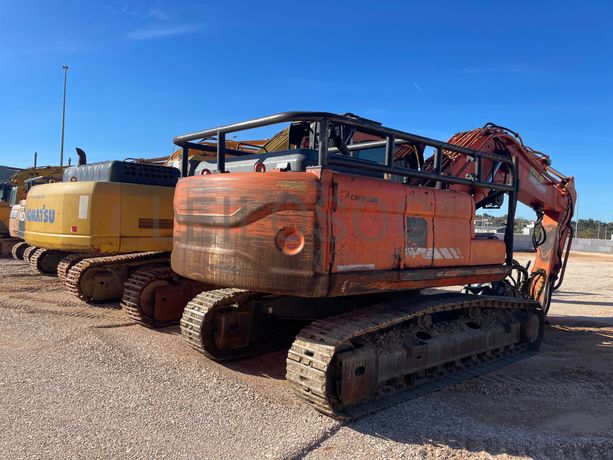 Giratória Doosan DX 225 NLC