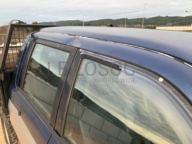 Mitsubishi L200 · Ano 2001