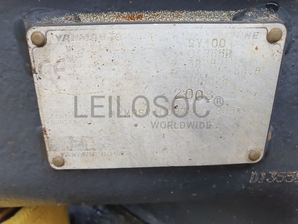 Giratória Yanmar SV100