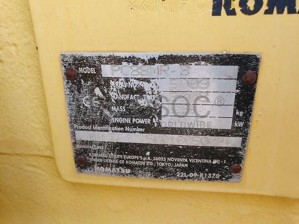 Giratória Komatsu PC88MR-8