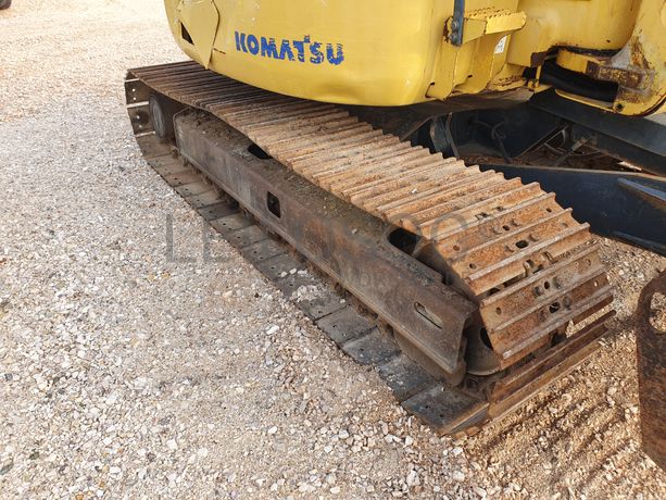 Giratória Komatsu PC88MR-8