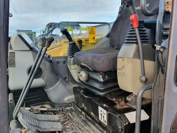 Giratória Komatsu PC88MR-8