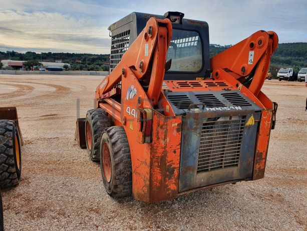 Mini Pá Carregadora Doosan 440 Plus