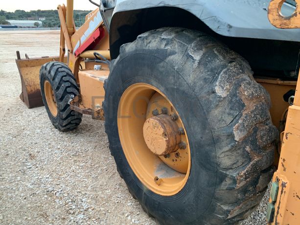 Retroescavadora Case 580 SM