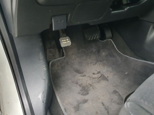 Nissan Leaf · Elétrico · Ano 2014