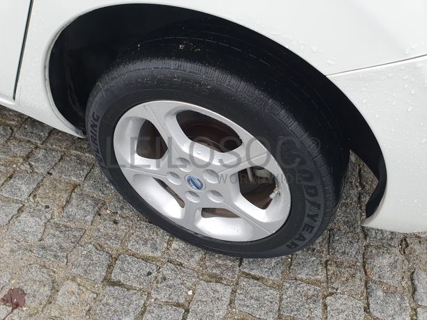 Nissan Leaf · Elétrico · Ano 2014