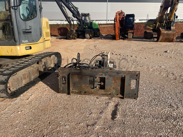 Mini Pá Carregadora New Holland LS180 B