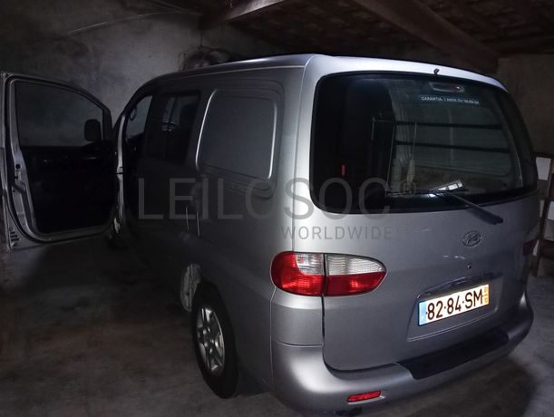 Hyundai H1 · Ano 2001