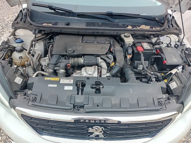 Peugeot 308 · Ano 2018