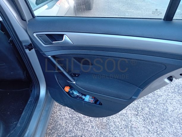 Volkswagen Golf TDI · Ano 2015