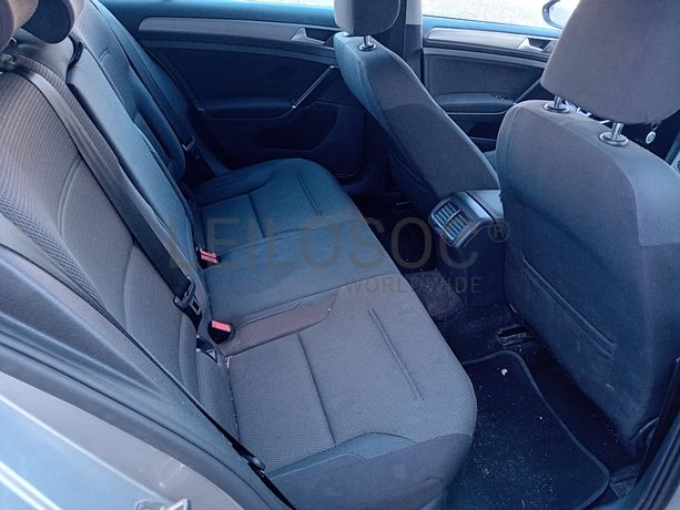 Volkswagen Golf TDI · Ano 2015