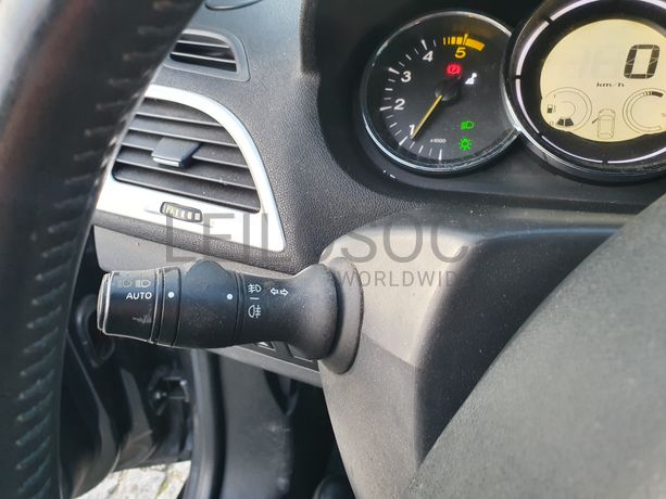 Renault Mégane · Ano 2011