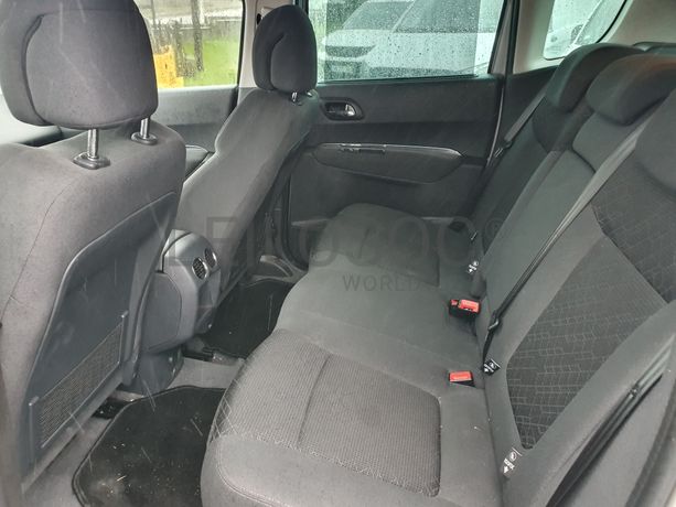 Peugeot 3008 · Ano 2015