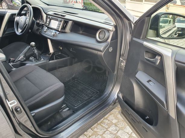 Toyota Rav4 · Ano 2015