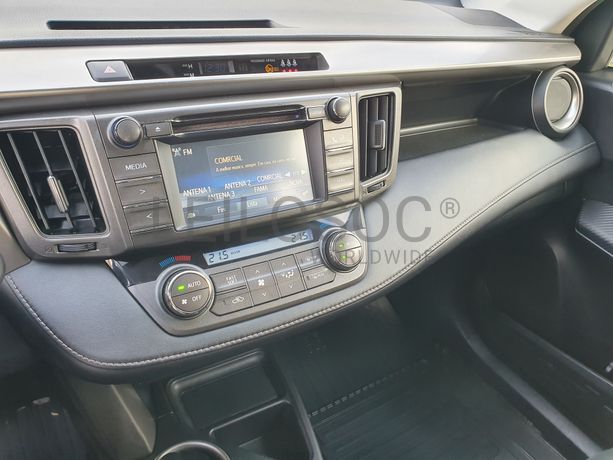 Toyota Rav4 · Ano 2015