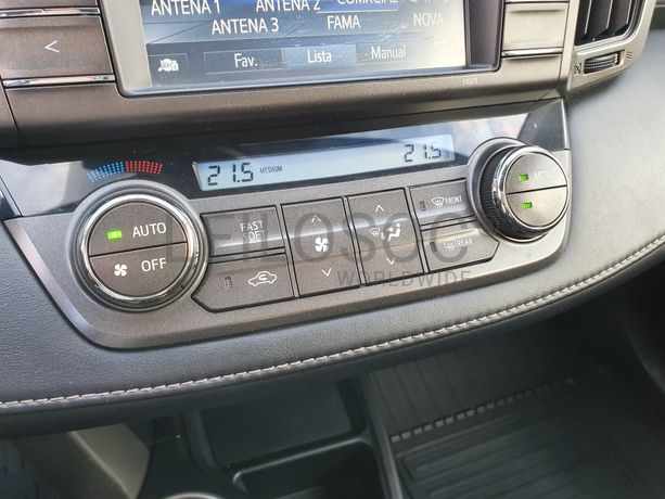 Toyota Rav4 · Ano 2015