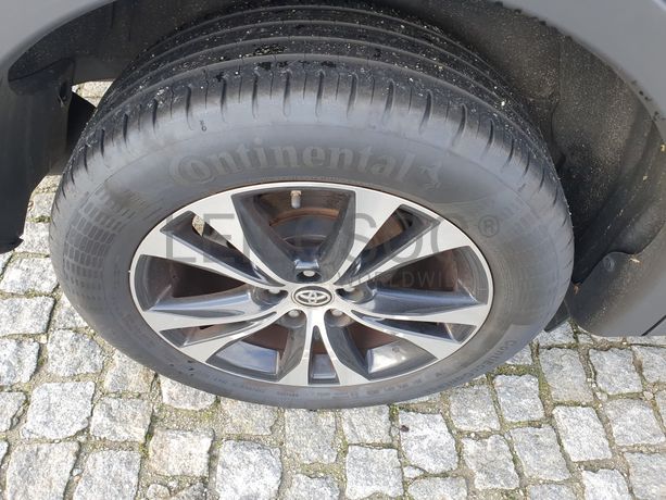 Toyota Rav4 · Ano 2015