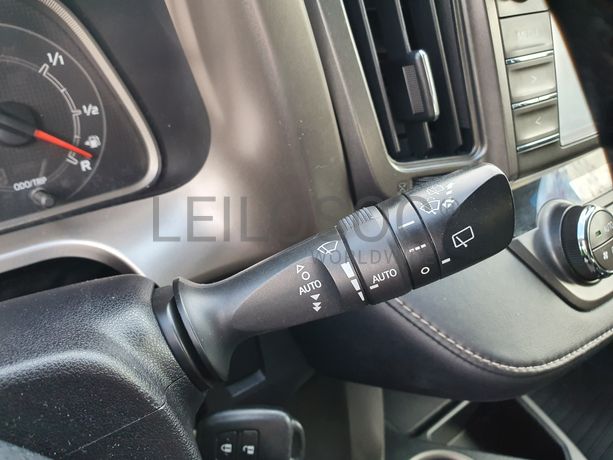 Toyota Rav4 · Ano 2015