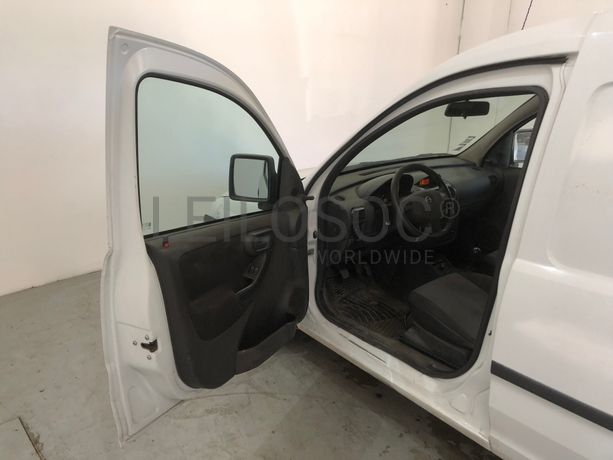 Opel Combo 1.7 CDTI · Ano 2008