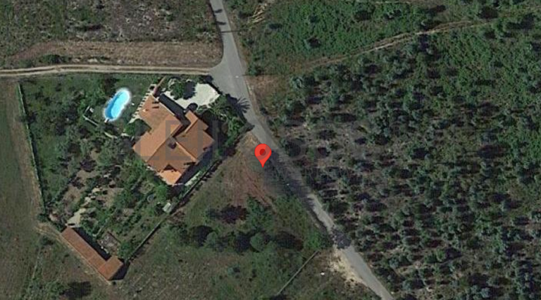 Lote para Construção · Tábua