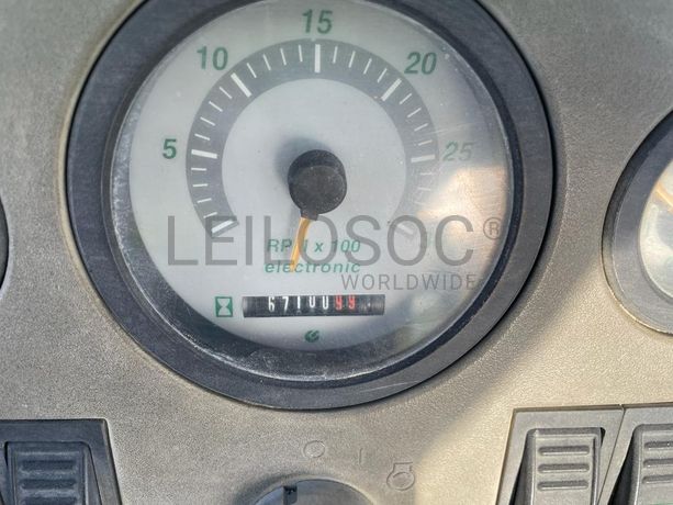 Retroescavadora Komatsu W 93 R