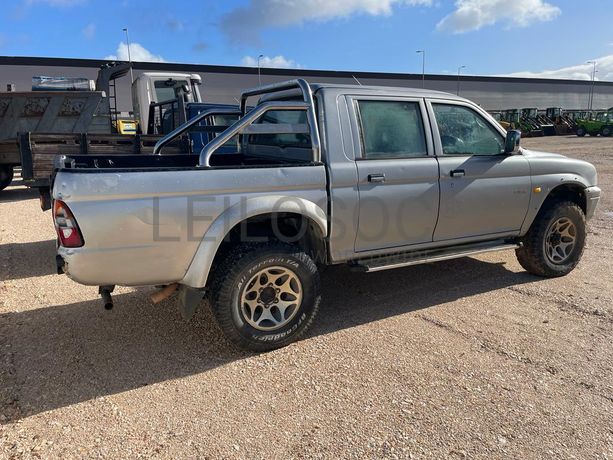 Mitsubishi L200 2.5 TD · Ano 2001