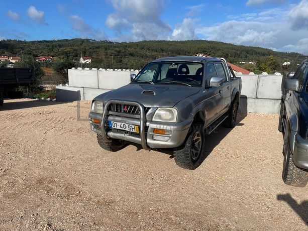 Mitsubishi L200 2.5 TD · Ano 2001