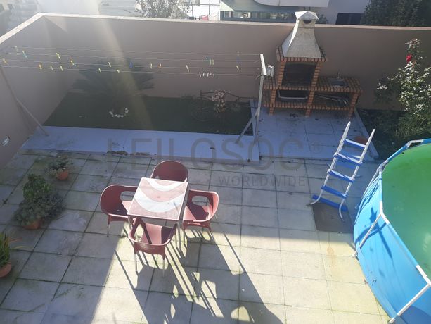 Proporção de 1/2 de Moradia V4 · Valongo