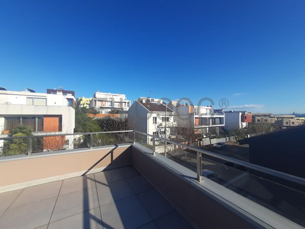 Proporção de 1/2 de Moradia V4 · Valongo