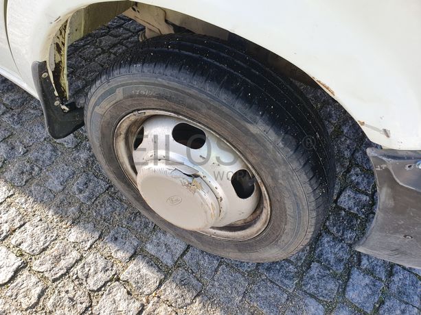 Ford Transit · Ano 2003 90-83-VJ