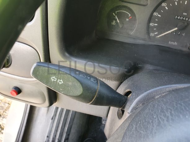 Ford Transit · Ano 2003 90-83-VJ