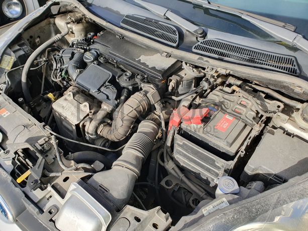 Ford Fiesta · Ano 2010 87-JJ-79