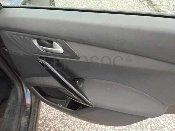 Peugeot 508 · Ano 2015