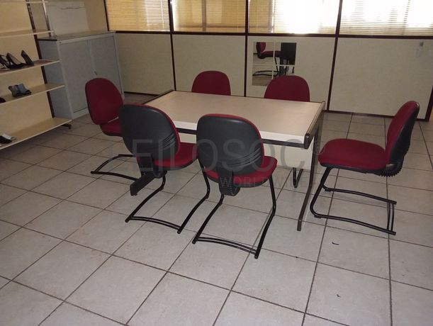 Equipamento de Escritório