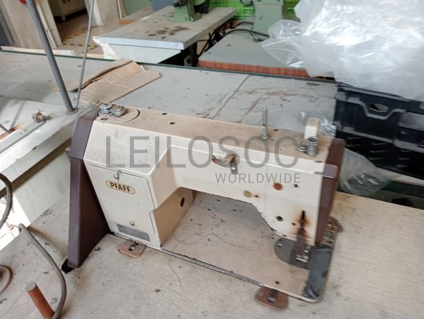 Máquinas de zig zag · Máquinas de coluna alta · Máquina de coluna